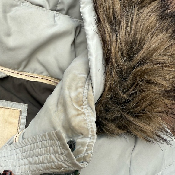 Y2K Hollister Grey Puffer Coat Parka Jacket Faux Fur Hood Size Medium - Picture 14 of 15